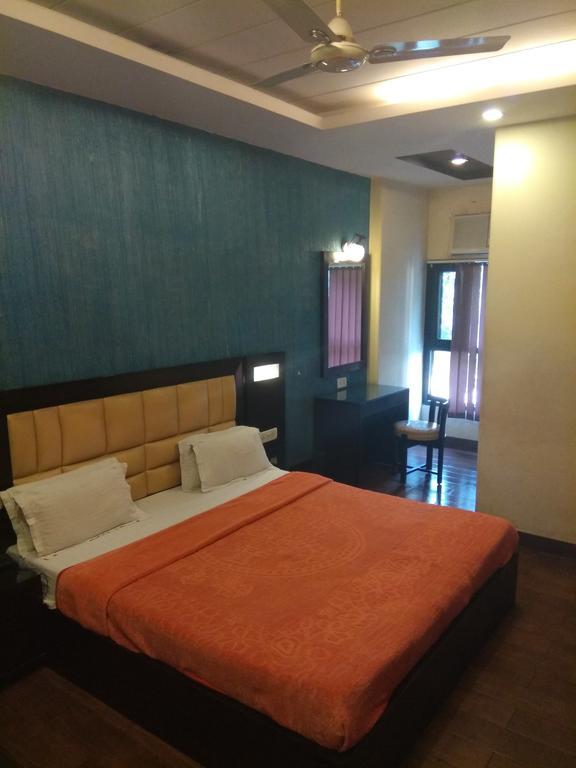 Arihant Inn-Near Blk Hospital New Delhi Extérieur photo