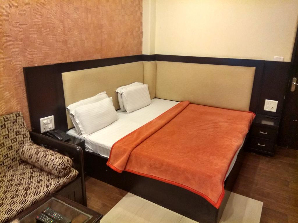 Arihant Inn-Near Blk Hospital New Delhi Extérieur photo