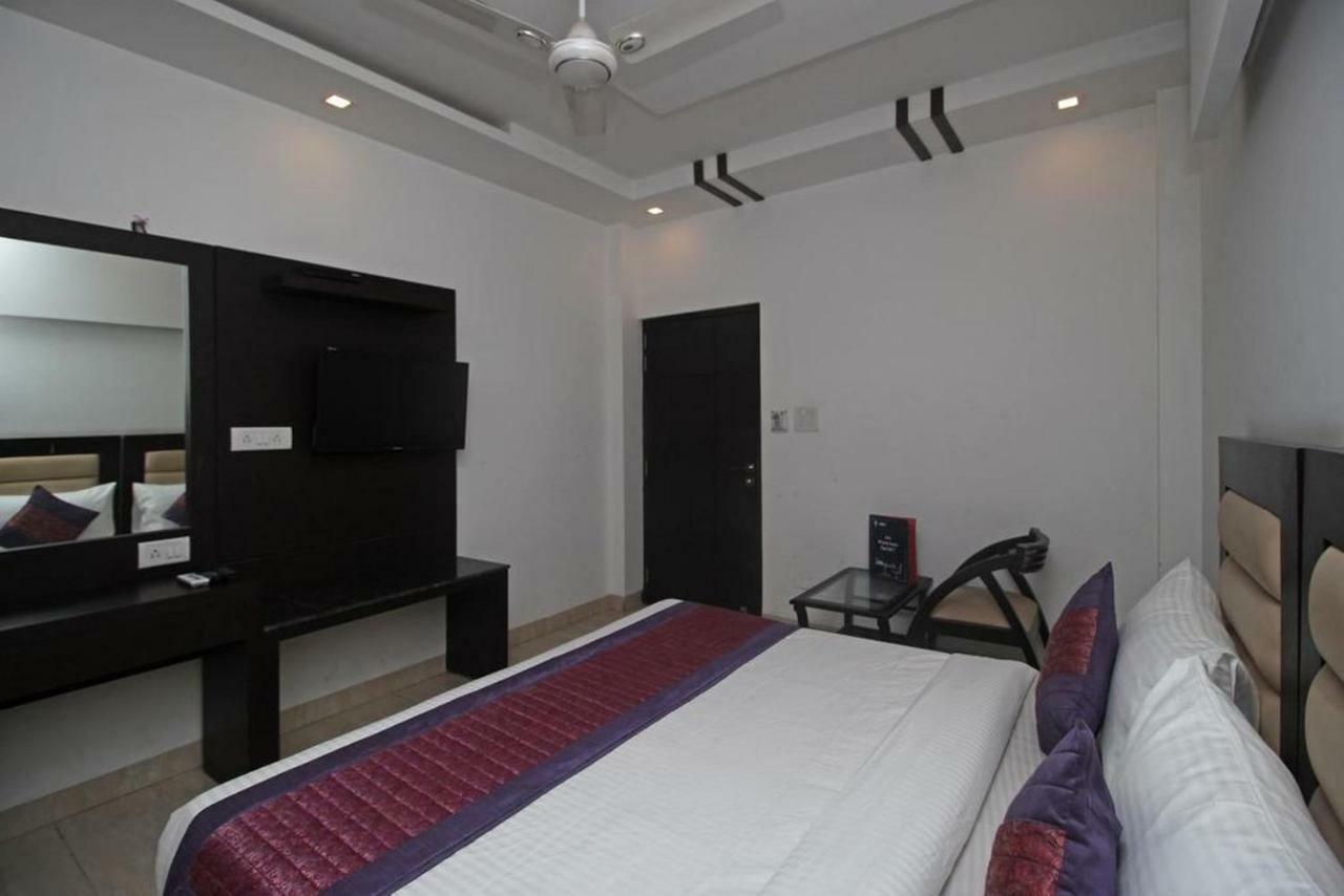 Arihant Inn-Near Blk Hospital New Delhi Extérieur photo