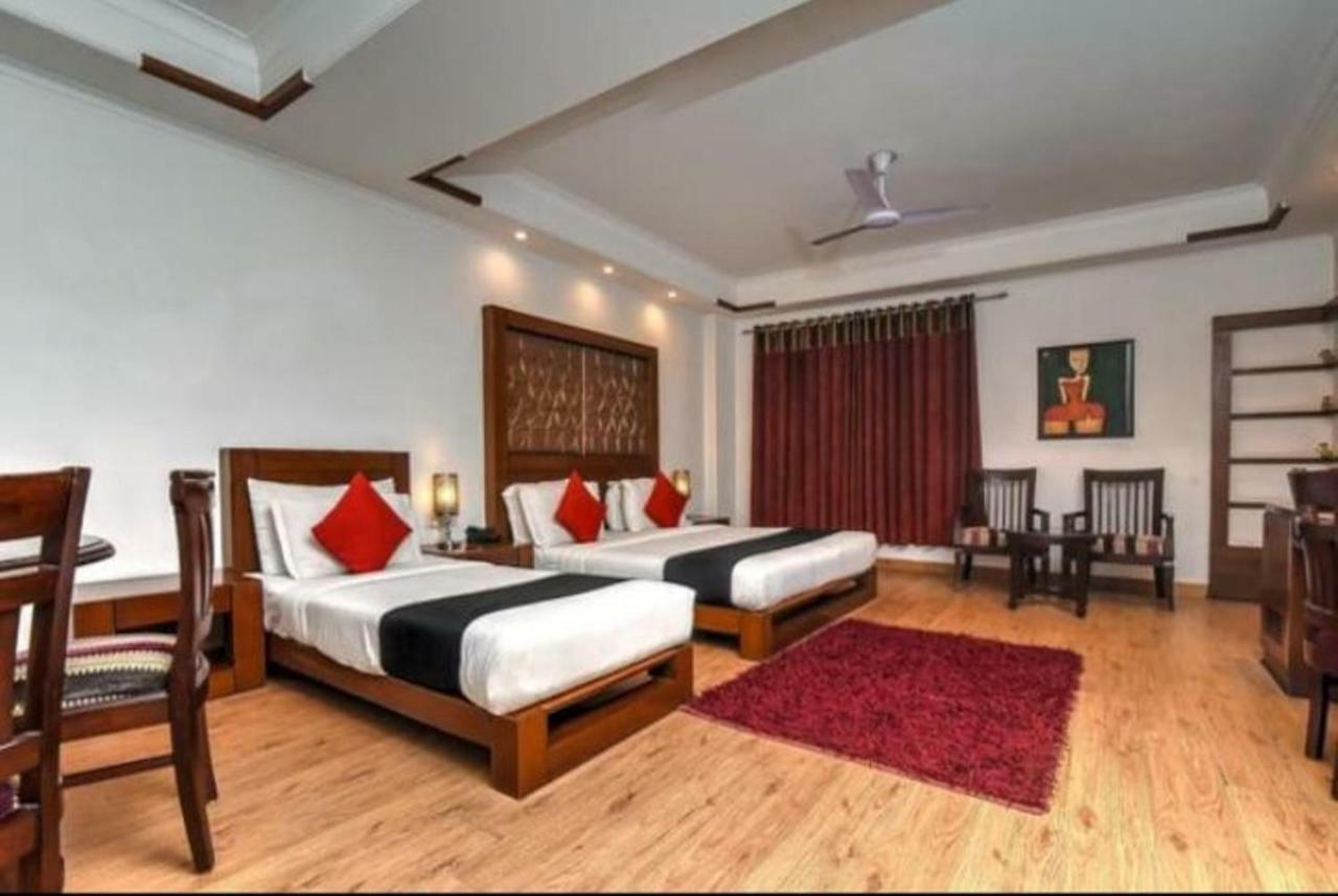 Arihant Inn-Near Blk Hospital New Delhi Extérieur photo