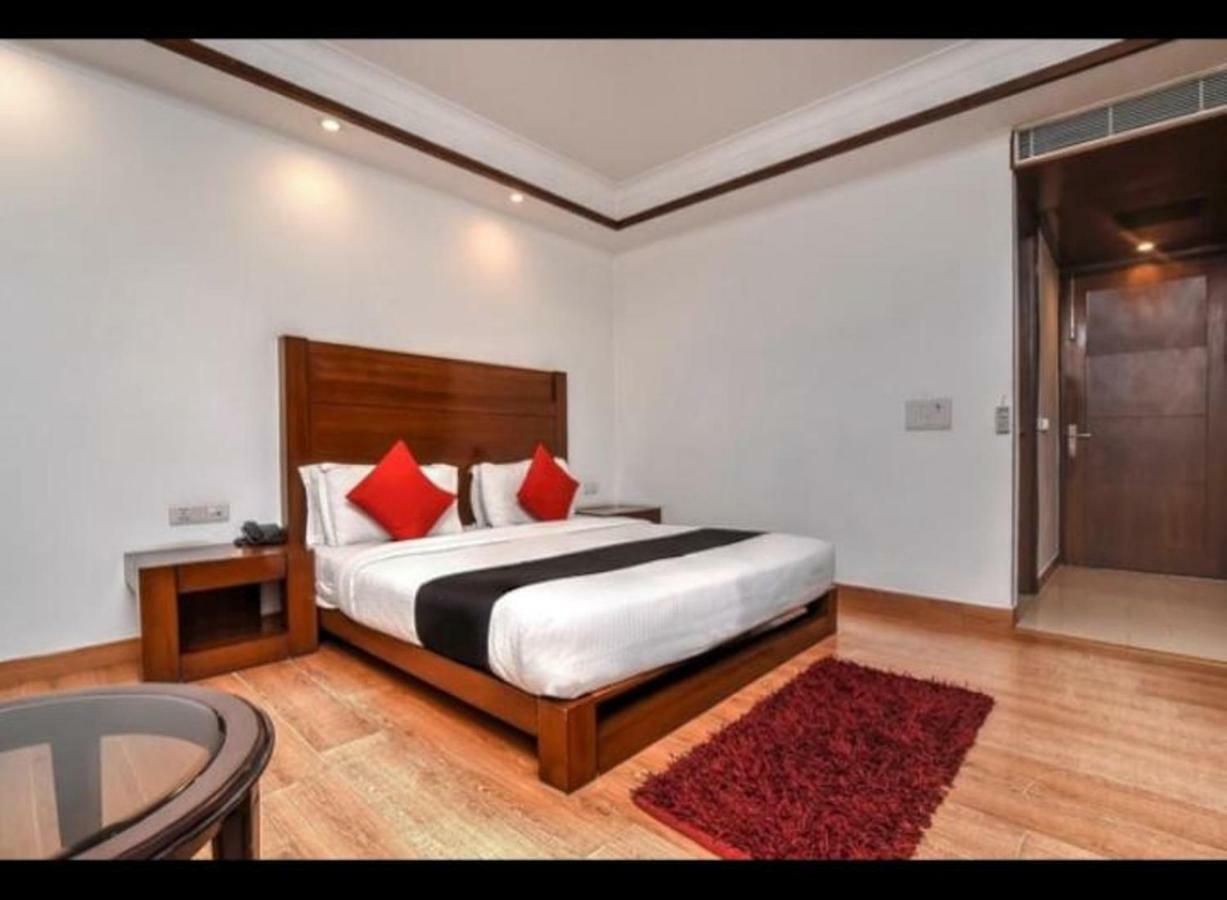 Arihant Inn-Near Blk Hospital New Delhi Extérieur photo